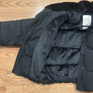 Black Puffer Jacket with Faux Fur Lining
